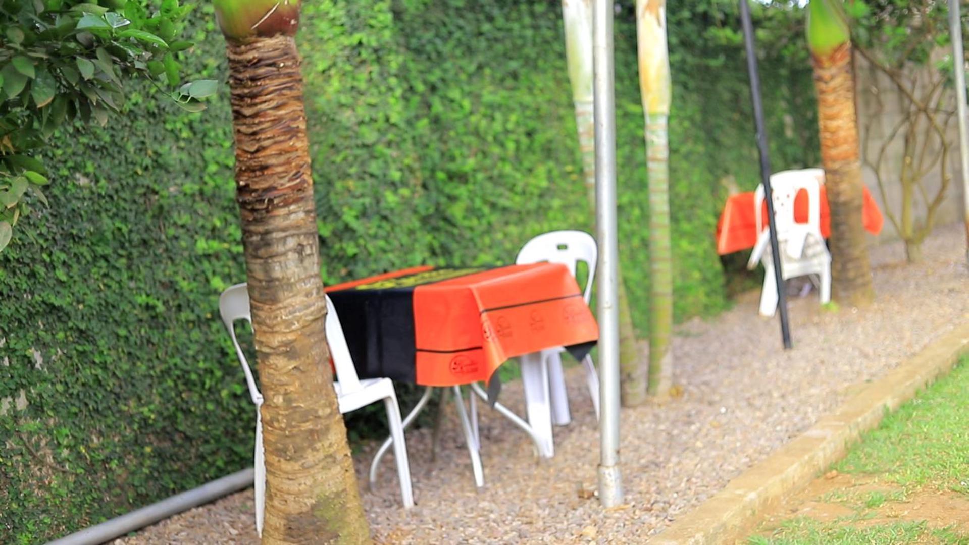 Rustic Gardens Bed & Breakfast Kitunzi Lungujja Kampala Zewnętrze zdjęcie