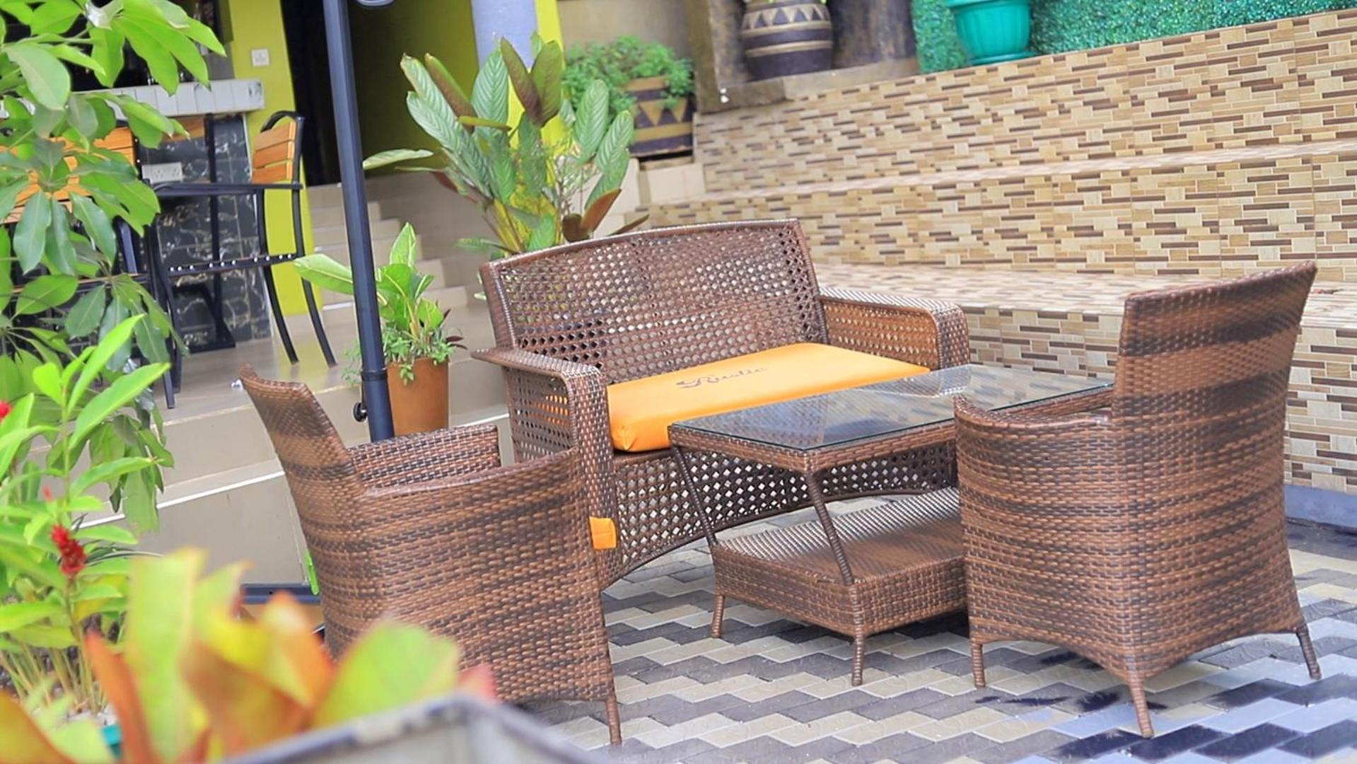 Rustic Gardens Bed & Breakfast Kitunzi Lungujja Kampala Zewnętrze zdjęcie